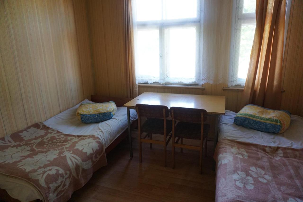 Pilskalnu Hostelis Kuldīga Extérieur photo